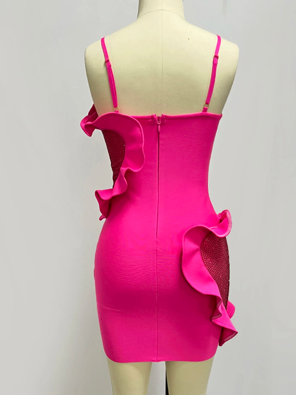 Bodycon Dress For Ladies Hot Pink Diamond Ruffles Spaghetti Strap Backless Design Club Party Sleeveless Sexy Mini Bandage Dress