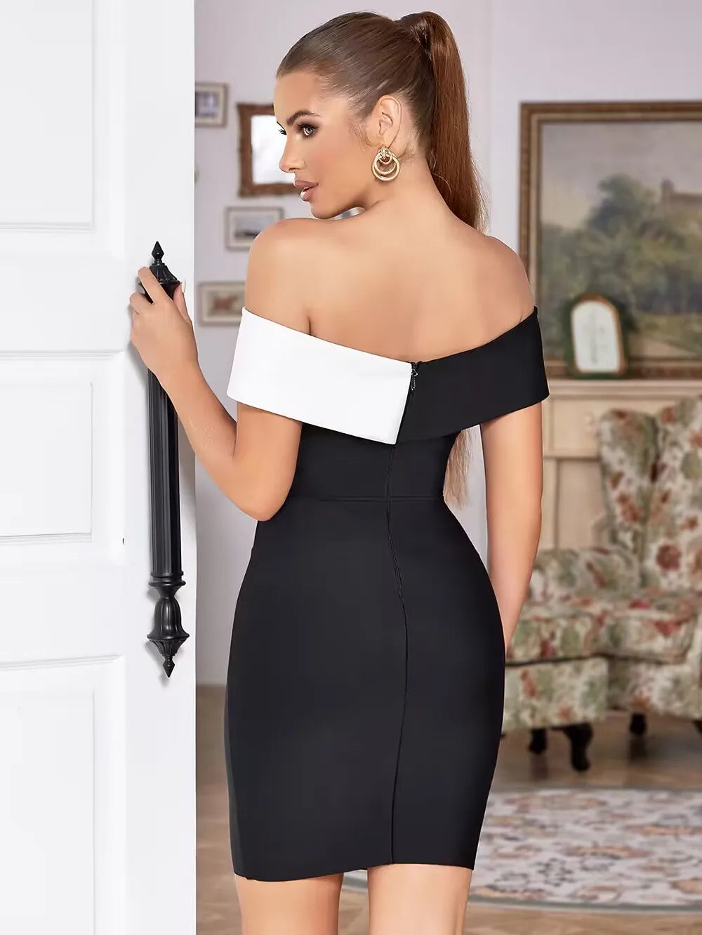 Bodycon Black and White Patchwork Backless Off Shoulder Bandage Fashion Women  Sleeveless Elegant Evening Party  Mini Dresses